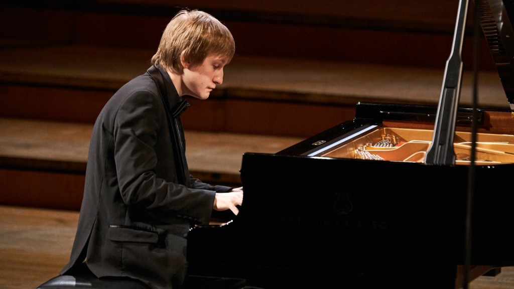 PIANO montreux festival 2018 critique recital critique piano par classiquenews dmitry-masleev