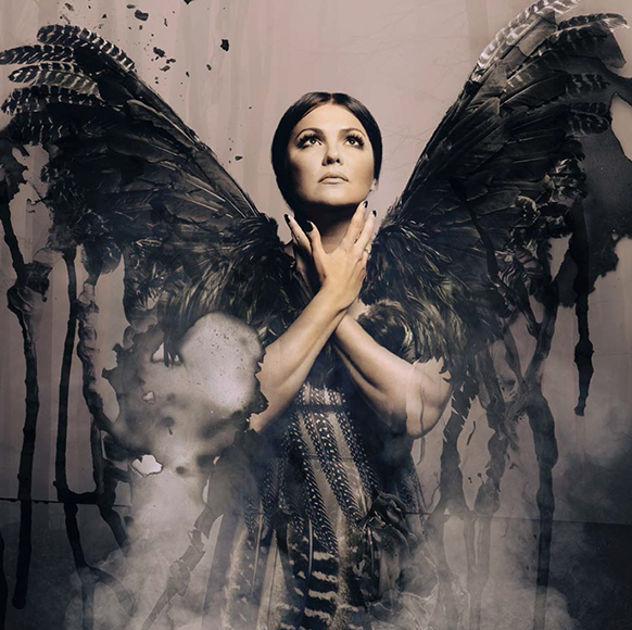 netrebko-anna-verismo-diva-stupenda-soprano-review-portrait-dossier-classiquenews-582-582