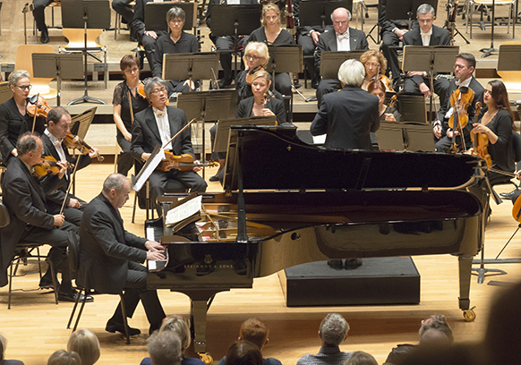 CASSARD-philippe-concert-faure-et-ravel-a-METZ-critique-par-classiquenews-Cyrille-Guir-Arsenal-Cite-Musicale-Metz-5856