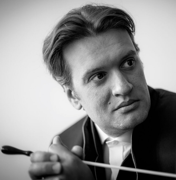 herzog-mathieu-appassionnato-orchestre-mozart-clci-de-classiquenews-symphonies-de-mozart-portait-entretien-classiquenews-cd-critique-mozart