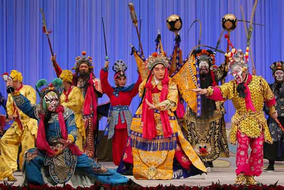 GENEVE-OPERA-critique-opera-par-classiquenews-PEKIN-OPERA-OPERA-DE-GENEVE-annonce-critique-classiquenews-critique-opera-Havoc_in_Heavenly_Kingdom_610x413
