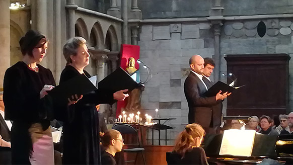 dvorak-stabat-mater-choeur-opera-de-dijon-critique-concert-critique-opera-musique-classique-news-classiquenews