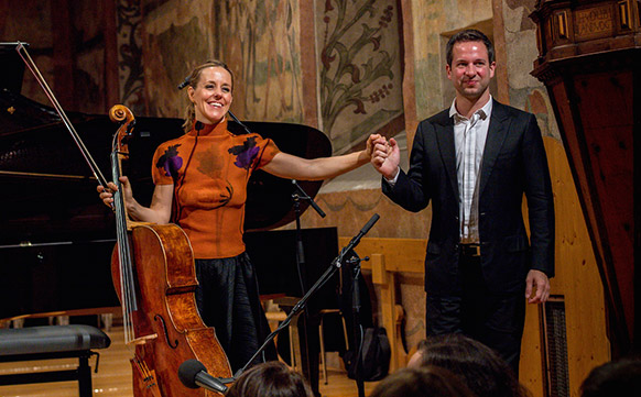 gabetta-sol-chamayou-bertrand-concert-gstaad-menuhin-festival-25-juillet-critique-concert-festival-2019-critique-concert-critique-opera-classiquenews
