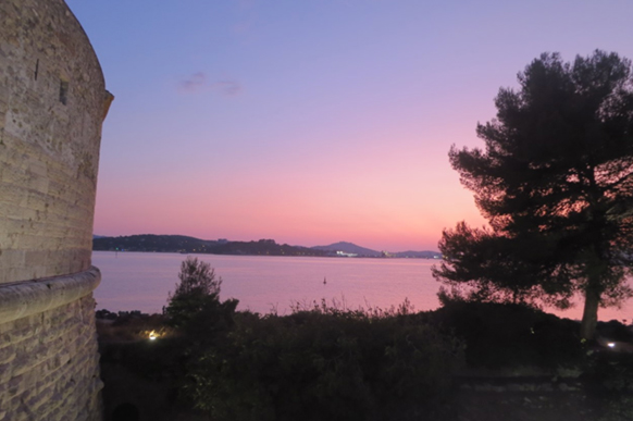 toulon-tour-royale-concert-voix-animees-concert-classiquenews-critique-review-concert