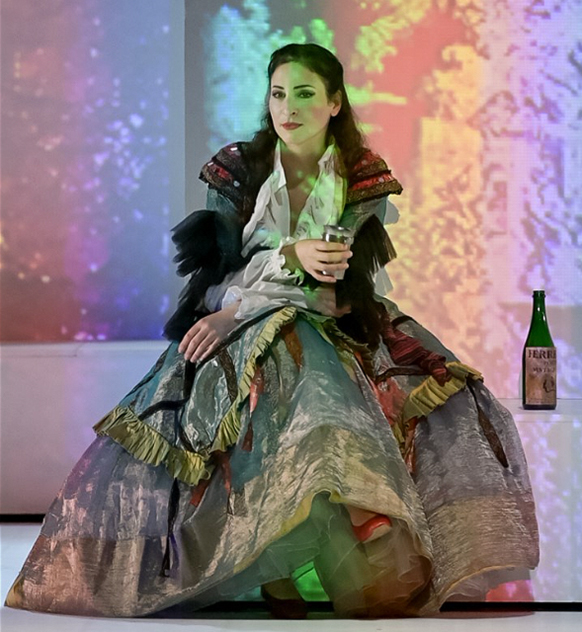 offenabch-perichole-kalla-opera-critique-avignon-opera-critique-classiquenews
