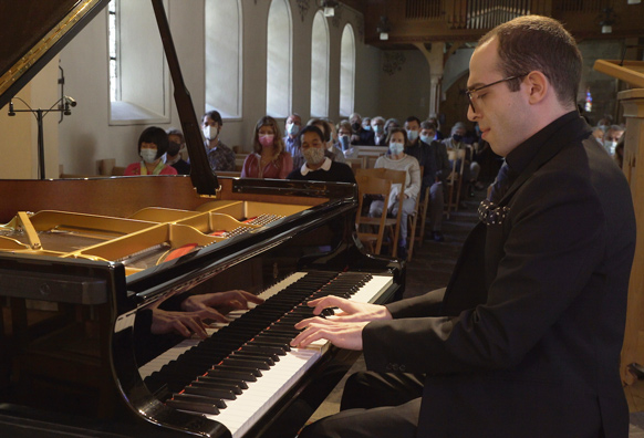 Namoradze-nicolas-piano-concert-gstaad-critique-concert-piano-classiquenews-GSTAAD-2021-LONDON