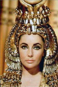 cleopatre-egypte-reine-ptolemee-elizabeth-taylor-en-cleopatre