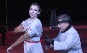 heure-espagnole-ravel-opera-de-tours-aude-estremo-clip-video-classiquenews-copyright-2015