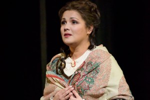 Anna Netrebko chante Mimi