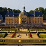 vaux tiltshift-vertical-Vaux-le-Vicomte-1