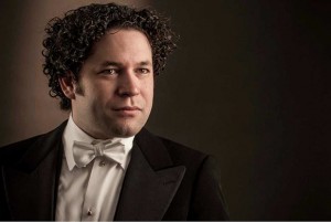 Gustavo Dudamel dirige Les Noces de Mozart