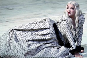 Paris, Opéra Bastille. Anna Netrebko chante Leonora