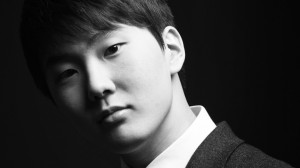seong-jin-cho-mozart-schubert-chopin_d_jpg_720x405_crop_upscale_q95