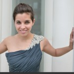 DEVOS-jodie-soprano-coloratoure-mozart-lakme-portrait-opera-classiquenews-582-594.-Jodie-Devos-1024×580