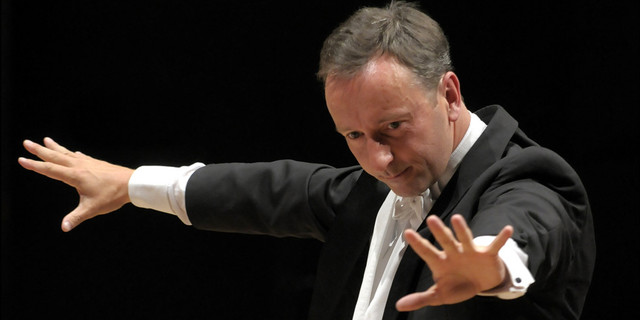 CRITIQUE, concert. PARIS, Philharmonie, le 5 JUIN 2025. GESUALDO. Compagnie Amala Dianor, Les Arts Florissants, Paul Agnew (direction)