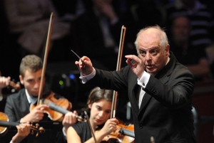 Barenboim-daniel-wedo-west-eastern-diwan-orchestra-582
