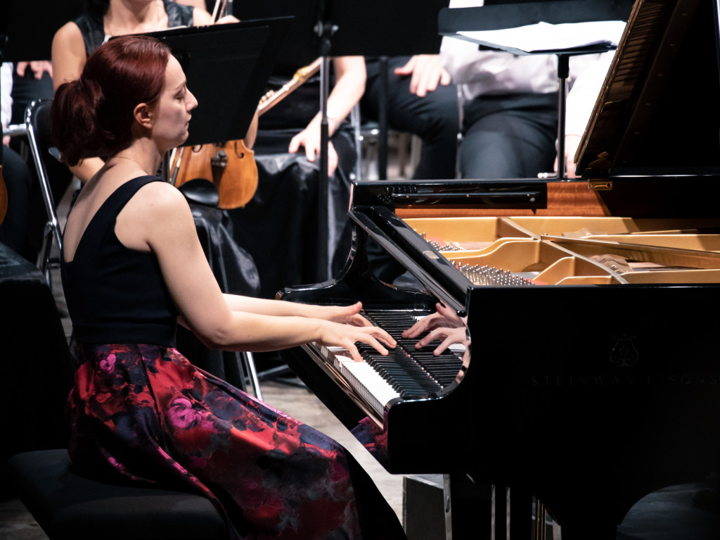 piano concert critique varvara piano critique classiquenews critique concert festival La Roque antheron 2019 Varvara_© Christophe GREMIOT_08082019-3