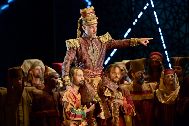 Armide gluck rousset lilo Baur critique opera classiquenews