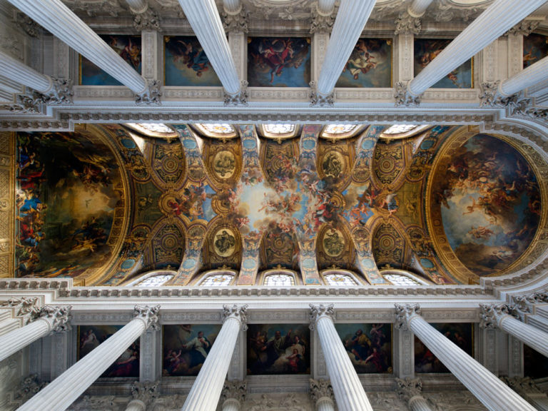VERSAILLES, Chapelle Royale. Les 23 et 24 nov 2024. MOZART : Requiem. Orchestre de l’Opéra Royal, Théotime Langlois de Swarte (direction)