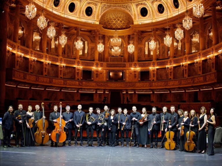 ORCHESTRE DE L&rsquo;OPÉRA ROYAL DE VERSAILLES. Nouvelle saison 2026 – 2027. Gaétan Jarry, Stefan Plewniak, Victor Jacob, Théotime Langlois de Swarte, Andrés Gabetta…