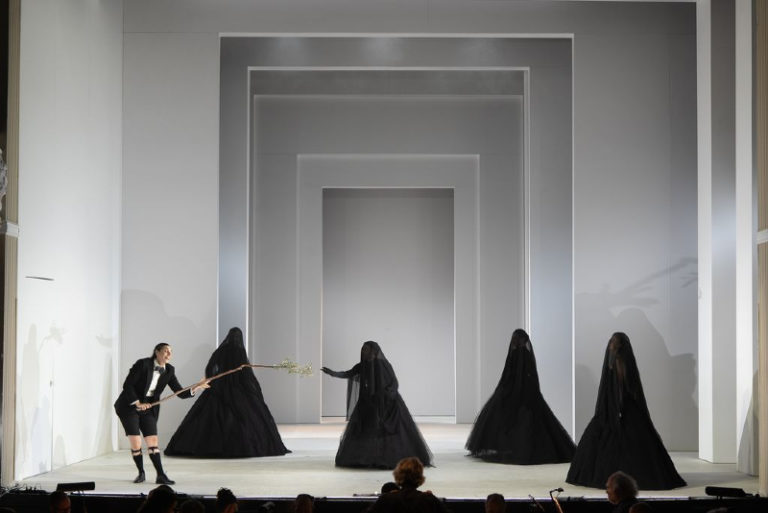 CRITIQUE, festival. MARTINA FRANCA (Italie), 50ème Festival della valle d’Itria (Teatro Verdi), le 29 juillet 2024. HAENDEL : Ariodante. C. Molinari, T. Iervolino, F. Lombardi Mazzuli, T. Raftis, M. Amati… Torsten Fischer / Federico Maria Sardelli.