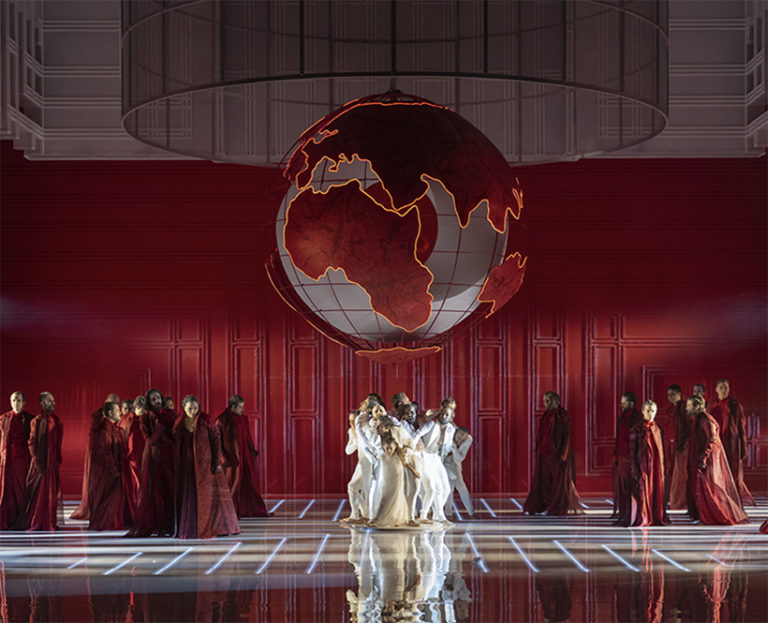 TOULOUSE. Théâtre National du Capitole. VERDI : Nabucco, 24 sept > 6 oct 2024. Stefano Poda / Giacomo Sagripanti.