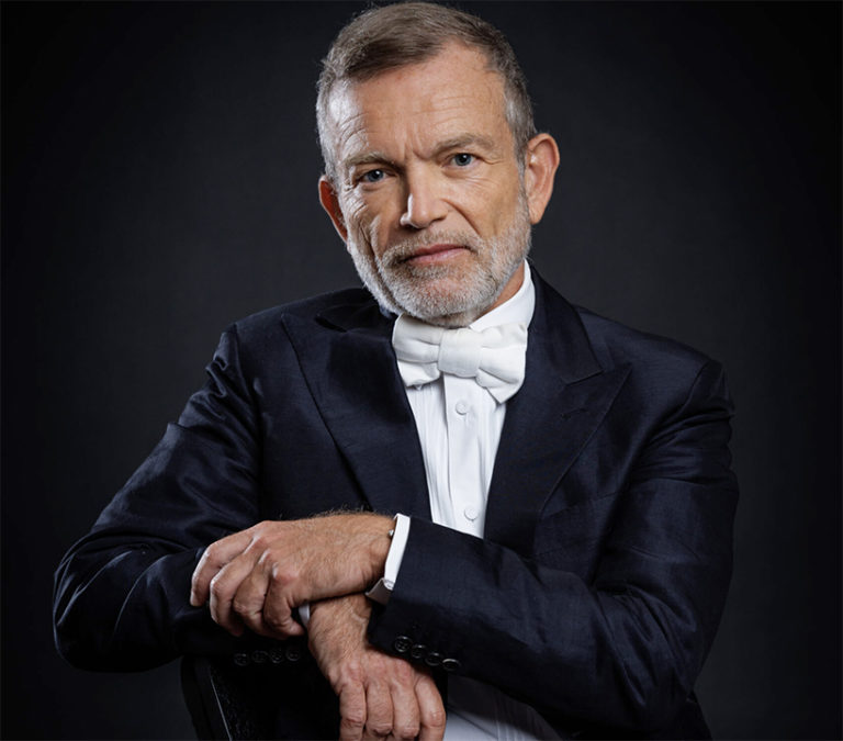 ENTRETIEN avec Christophe ROUSSET, à propos des temps forts de la nouvelle saison 2024 – 2025 des Talens Lyriques : « Mythique ! ».