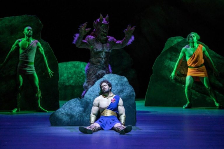 CRITIQUE, opéra. LILLE, Opéra de Lille, le 8 octobre 2024. PORPORA : Polifemo. K. J. Kim, M. Lys, P. A. Bénos-Djian, J. Coca Loza… Bruno Ravella / Emmanuelle Haïm.