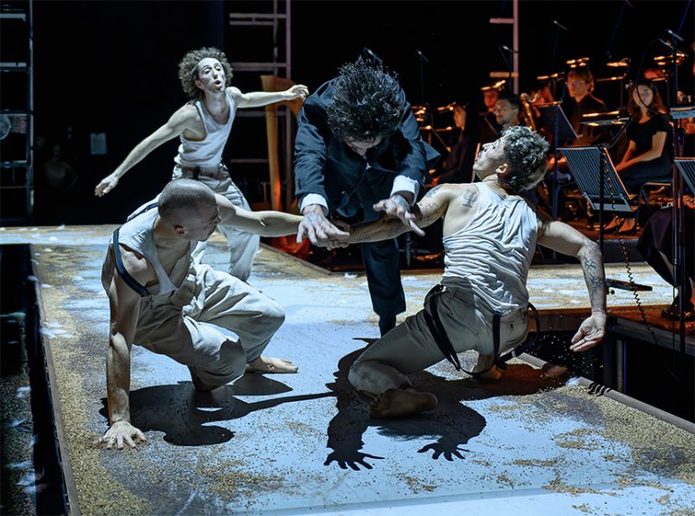 CRITIQUE, ballet. GENEVE, BFM, le 19 octobre 2024. FRANK MARTIN : Die Blaue Blume / La Fleur Bleue (1936), création mondiale. Mourad Merzouki / Thierry Fischer