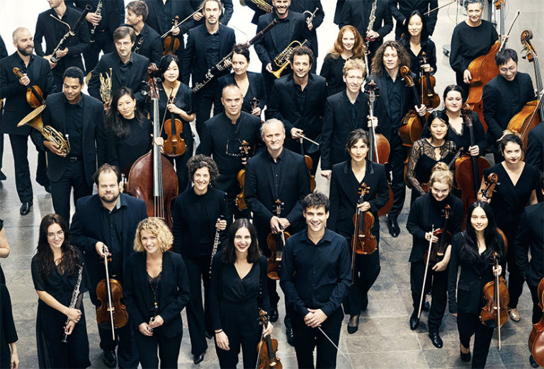 ORCHESTRE CONSUELO, Victor JULIEN-LAFERRIERE (direction). Saison 2024 – 2025 : Intégrale des Symphonies de Beethoven, premier cd Tchaikovsky, Liya Petrova…