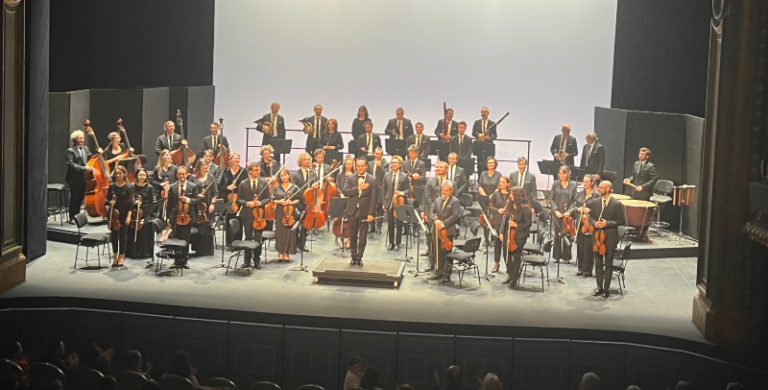 CRITIQUE, concerts. Festival BEETHOVEN. ANGERS (Grand-Théâtre) / NANTES (Théâtre Graslin), les 5 et 6 novembre 2024. Veronika EBERLE (violon), François DUMONT (piano), Orchestre National des Pays de la Loire, Sascha GOETZEL (direction)
