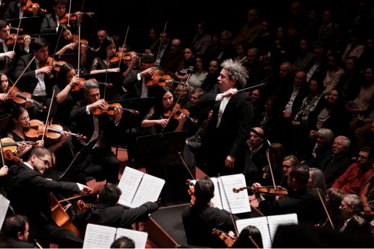 CRITIQUE, concerts. LUXEMBOURG, Philharmonie, les 18 et 19 janvier 2025. MAHLER / TCHAÏKOVSKI. Orchestre National du Venezuela « Simon Bolivar », Marianne Crebassa (mezzo), Gustavo Dudamel (direction)