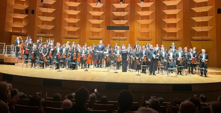 CRITIQUE, concert. LYON, Auditorium Maurice Ravel, le 30 janvier 2024. SCHUBERT / MAHLER. Orchestre national de Lyon, Nikolaj Szeps-Znaider (direction)