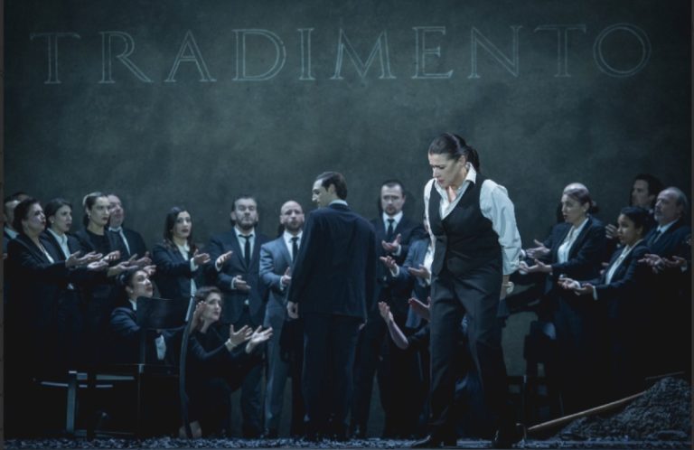 CRITIQUE, opéra. MONACO, Salle Garnier, le 28 janvier. MOZART : La Clémence de Titus. G. Sala, M. Galoyan, C Bartoli, M. Petit… Jetske Mijnssen / Gianluca Capuano