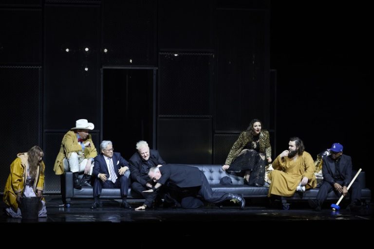 CRITIQUE, opéra. PARIS, Opéra Bastille, le 5 février 2025. WAGNER : L’Or du Rhin. Calixto Bieito / Pablo Heras-Casado