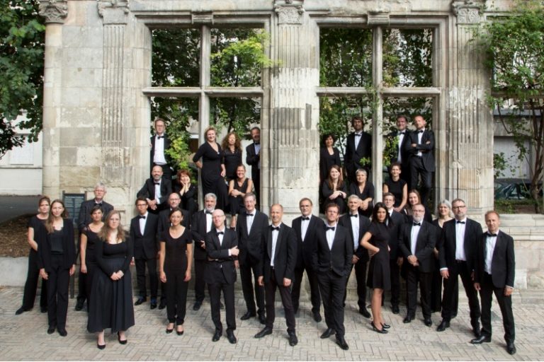CRITIQUE, concert. TOURS, Grand-Théâtre, le 2 février 2025. RACHMANINOV / BRAHMS. Orchestre Symphonique Région Centre-Val de Loire / Tours, Sergei Babayan (Piano), Alexander Briger (direction)