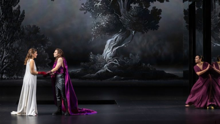 CRITIQUE, opéra. RAVENNE, Festival Trilogie d&rsquo;Automne (Teatro Alighieri), le 12 novembre 2025. HAENDEL : Orlando. F. Mineccia, F. P. Vitale, E. Hauser, M. Licari… Pier Luigi PIZZI (mise en scène) / Ottavio DANTONE (direction musicale)