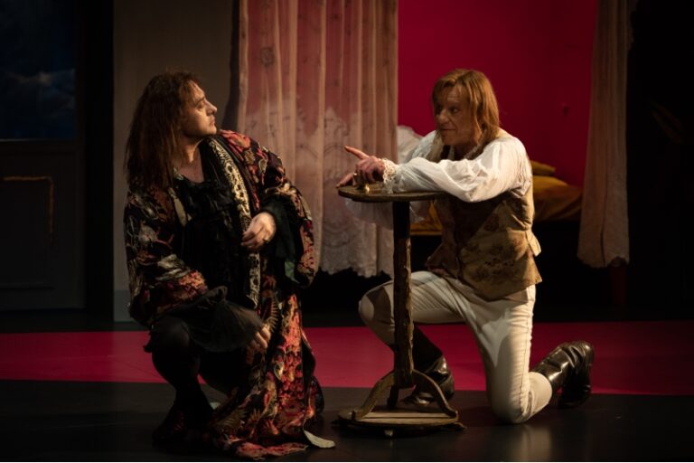 CRITIQUE, théâtre. MONTPELLIER, Opéra Comédie, les 5, 6 et 7 mars 2026. MOLIERE : Dom Juan. Xavier Gallais (Dom Juan)… Macha Makeïeff (mise en scène)