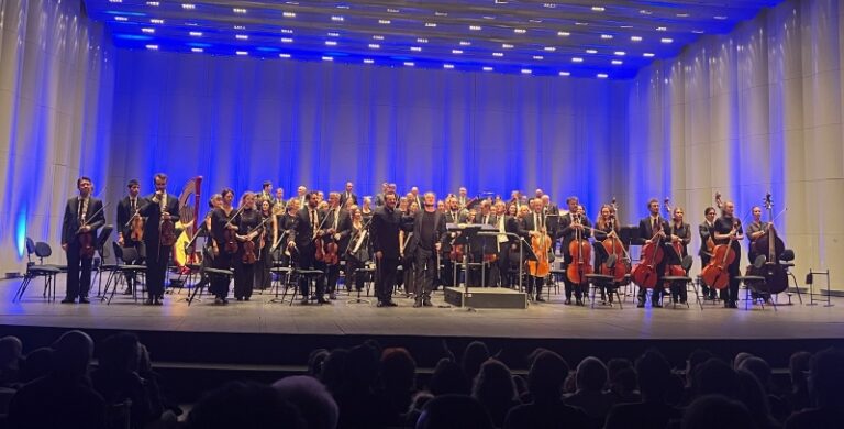 CRITIQUE, concert. MONTPELLIER, Opéra Berlioz, le 9 avril 2026. KHACHATURIAN / TCHAÏKOVSKI. Emmanuel Pahud (flûte), Orchestre Philharmonique Royal de Liège, Lionel Bringuier (direction)
