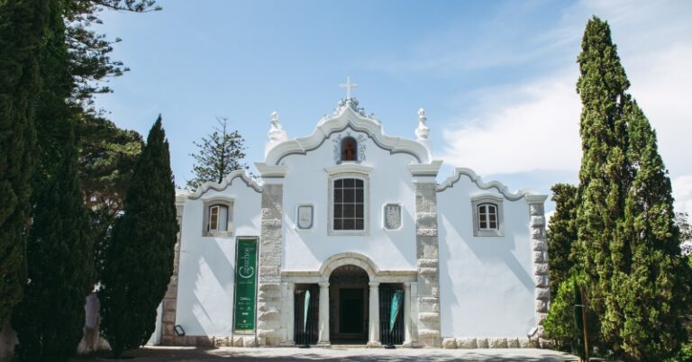 ALMADA (Portugal). 6ème Festival dos Capuchos : « Amours et Humeurs » (du 23 mai au 24 juin). Orchestre Consuelo, Orquestra Metropolitana de Lisboa, Mnozil Brass, DSCH Schostakovich Ensemble, Quatuor à cordes de Leipzig…