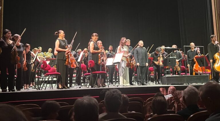 CRITIQUE, concert. NICE, Théâtre de l&rsquo;Opéra, le 13 juin 2026. BRUCH / BRAHMS. Akiko SUWANAI (violon), Orchestre Philharmonique de Nice, Lionel BRINGUIER (direction)