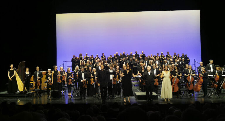 CRITIQUE, concert. ORLÉANS, Théâtre, le 7 juin 2026. FAURÉ : Cantique de Jean Racine, Après un rêve, Suite Dolly pour orchestre, Requiem… Daphne Corregan / Virgile Frannais, Chœur Symphonique du Conservatoire d’Orléans (cheffe de chœur : Emilie Legroux), ORCHESTRE SYMPHONIQUE D’ORLÉANS, direction : Marius Stieghorst