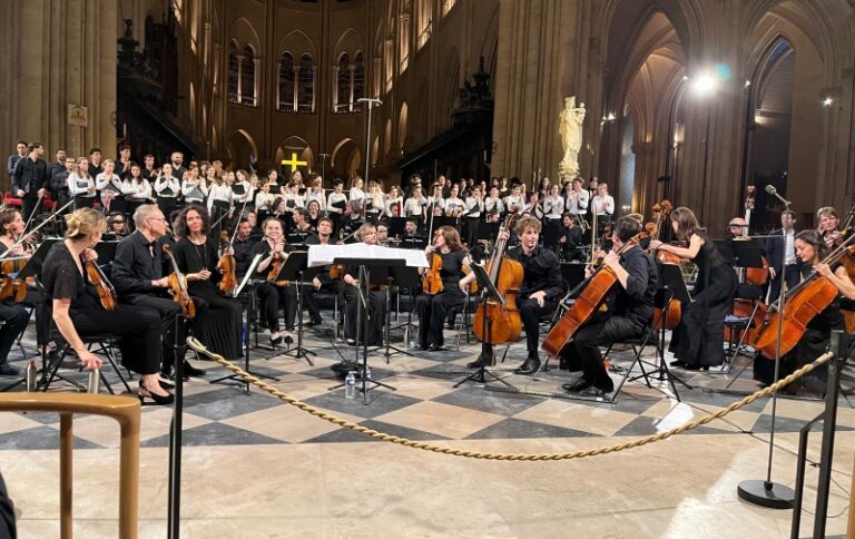 CRITIQUE, concert. PARIS, Cathédrale Notre-Damede Paris, les 30 juin 2026. HAYDN : La Création. Maîtrise Notre-Dame de Paris, Orchestre de chambre de Paris, Thomas HENGELBROCK (direction)