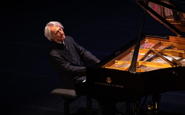 CRITIQUE, festival. 3ème CHAMONIX VALLEE CLASSICS FESTIVAL (Espace Michel Croz 2), le 29 juillet 2026. HAYDN / BEETHOVEN / RAVEL par Jean-Efflam BAVOUZET (piano)