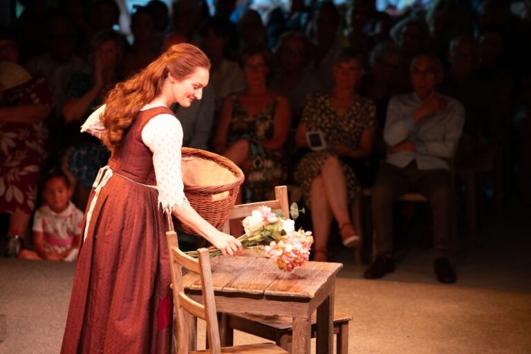 CRITIQUE, festival. 45e Festival de la Vézère (Château du Saillant), le 8 août 2026. ROSSINI : « La Cenerentola » par la Compagnie « Diva Opera »