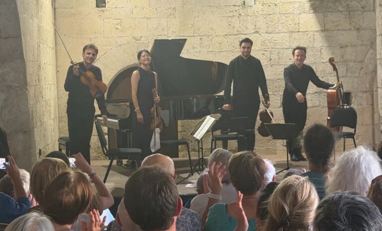 CRITIQUE, festival. 51e FESTIVAL DE QUATUORS DU LUBERON (Abbaye de Silvacane), le 17 août 2026. WEBERN / SMETANA / DVORAK. Quatuor HERMES, Geoffroy COUTEAU (piano)