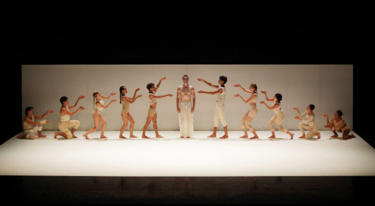 CRITIQUE, festival. BIARRITZ, 36e festival « Le Temps d’aimer la Danse » (Gare du Midi), le 13 septembre 2026. « Prométhée » par Martin HARRIAGUE et le Ballet de l&rsquo;Opéra Grand Avignon