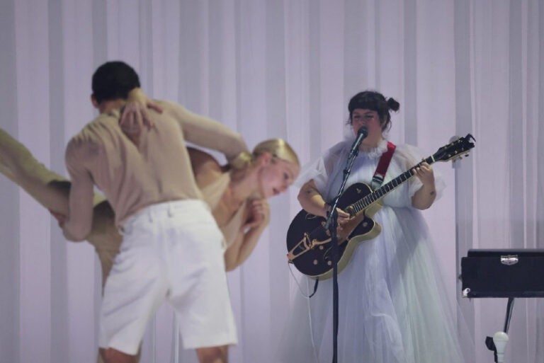 CRITIQUE, festival. BIARRITZ, 36e festival « Le Temps d’aimer la Danse » (Gare du Midi), le 10 septembre 2026. « Summerland » par Benjamin MILLEPIED
