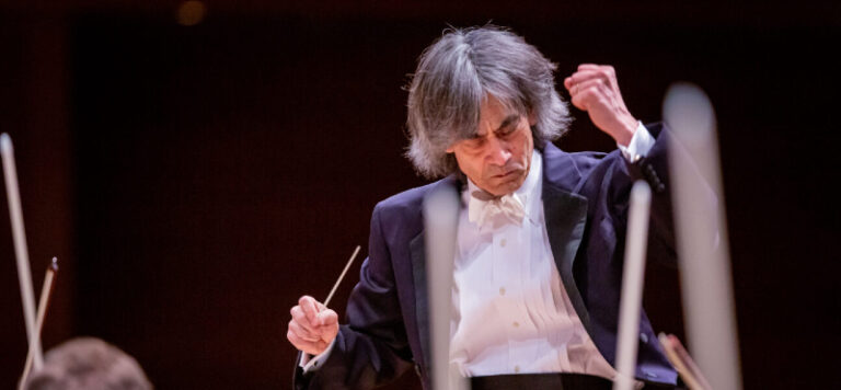 CRITIQUE, opéra. PARIS, Théâtre des Champs-Elysées, le 13 septembre 2026. WAGNER : Götterdammerung. Y. W. Kim, A. Jäger, P. Zielke… Dresdner Festspielorchester & Concerto Köln, Kent NAGANO (direction)