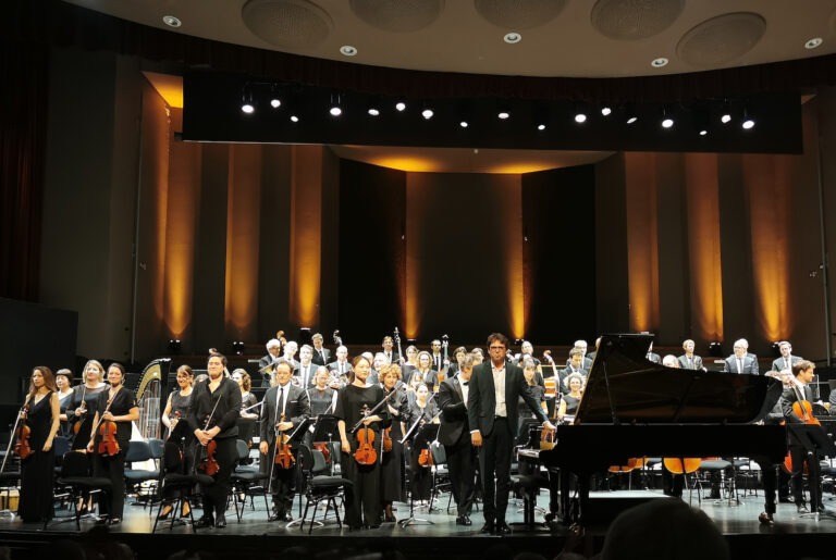 CRITIQUE, concert. NANTES, Auditorium Debussy, le 25 sept 2026. Prokofiev : Concerto pour piano n°2 (Lucas Debargue, piano), R. Strauss : Mort et transfiguration, Till l&rsquo;Espiègle…Orchestre National des Pays de la Loire, Sascha Goetzel (direction)
